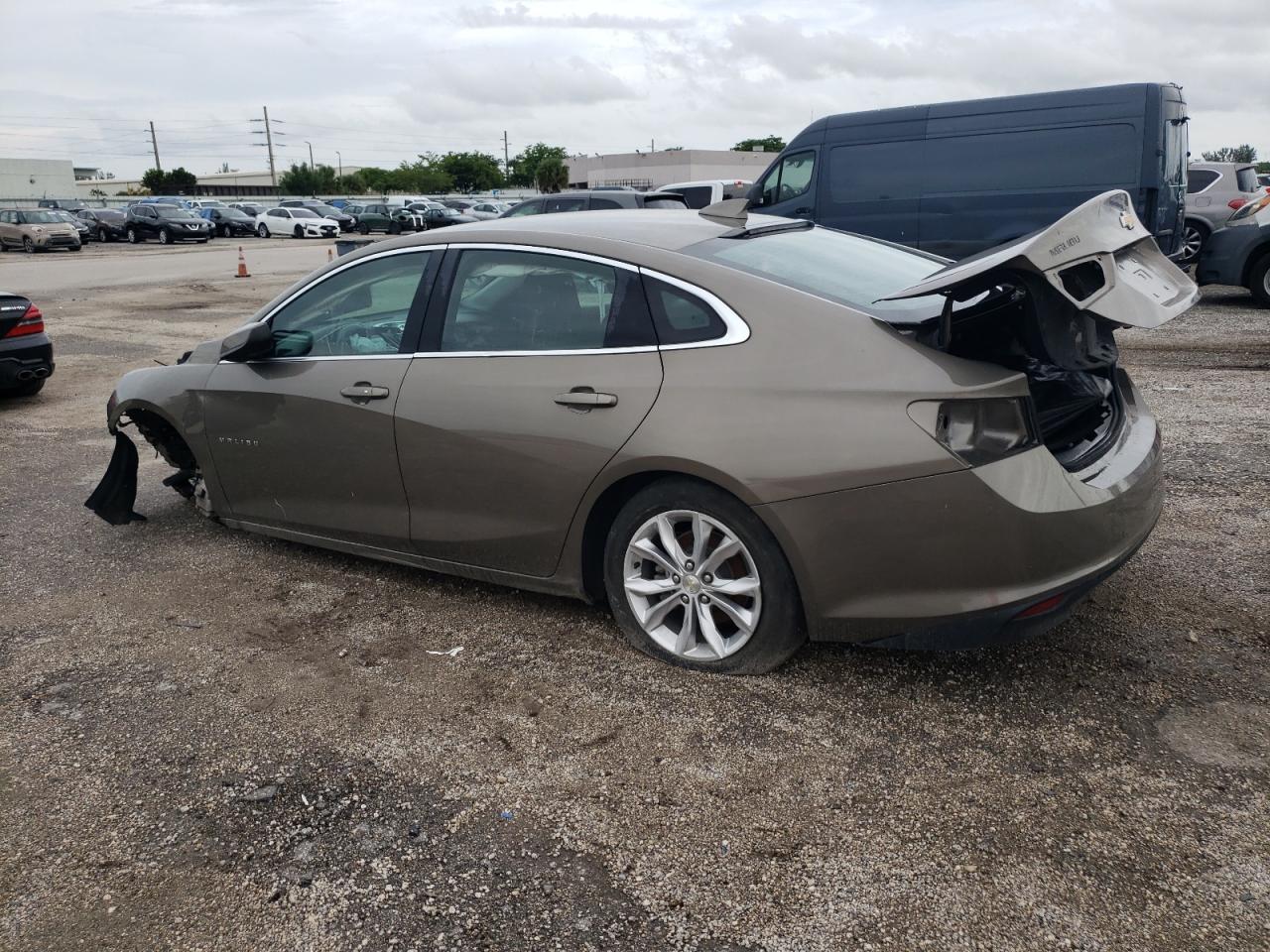 Lot #2923349552 2020 CHEVROLET MALIBU LT