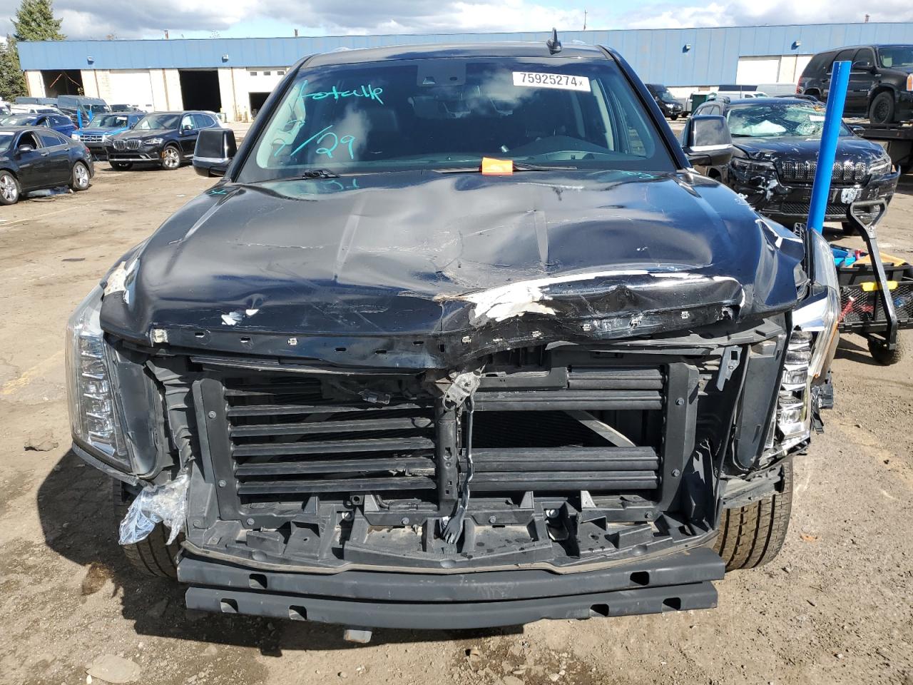 Lot #2969934968 2017 CADILLAC ESCALADE E