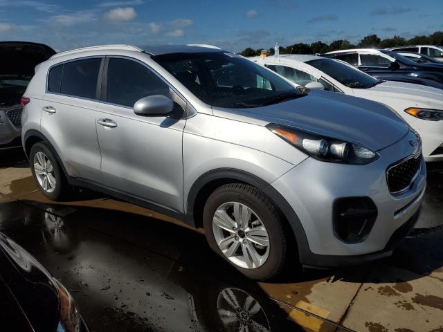 VIN KNDPM3AC1J7461536 2018 KIA Sportage, LX no.4