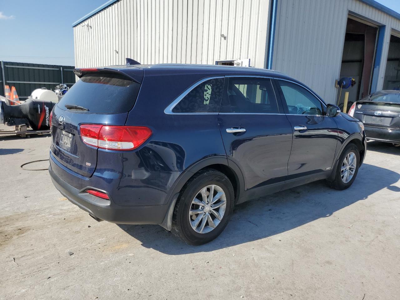 Lot #3024685575 2018 KIA SORENTO LX