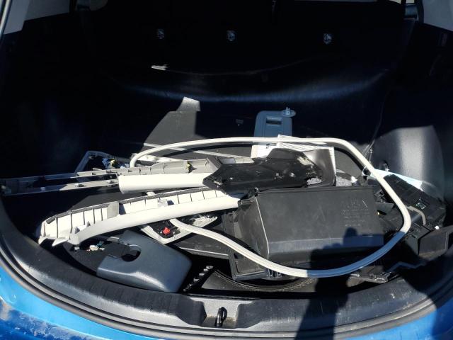 2017 TOYOTA RAV4 HV LE - JTMRJREV7HD109587