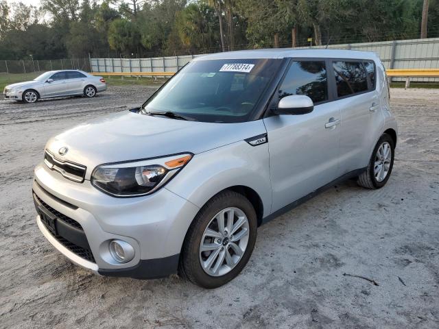 VIN KNDJP3A5XH7433162 2017 KIA Soul, + no.1