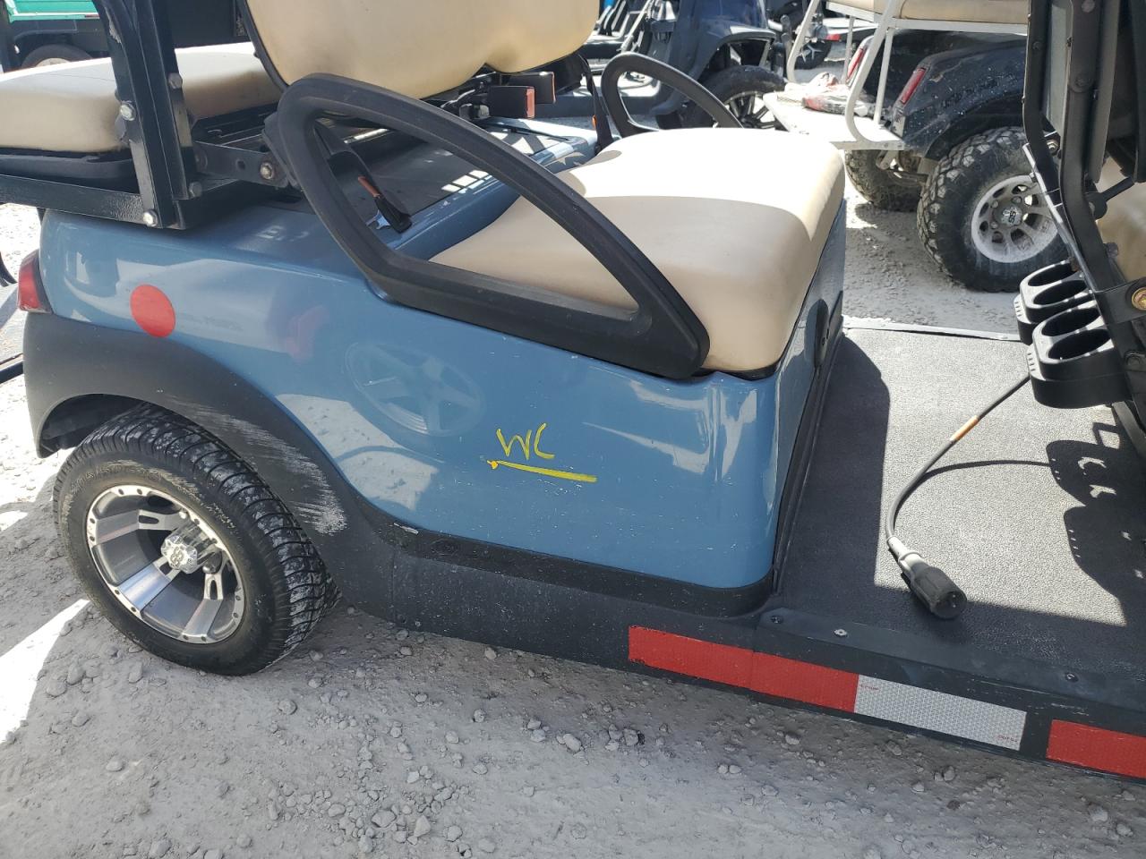 Lot #3028227014 2015 ASPT GOLF CART