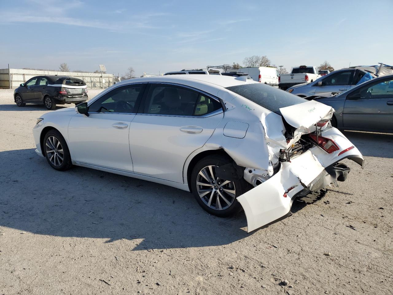 Lot #2955046867 2020 LEXUS ES 350