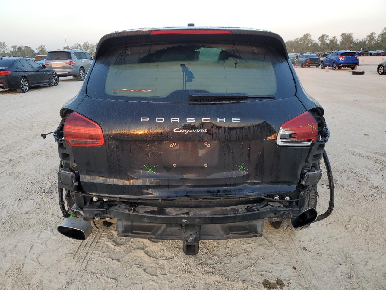 Lot #3033424099 2017 PORSCHE CAYENNE