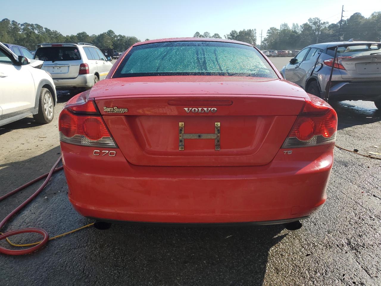 Lot #2935937871 2007 VOLVO C70 T5