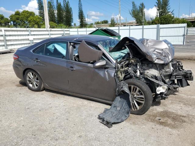 VIN 4T1BF1FK4GU183021 2016 Toyota Camry, LE no.4