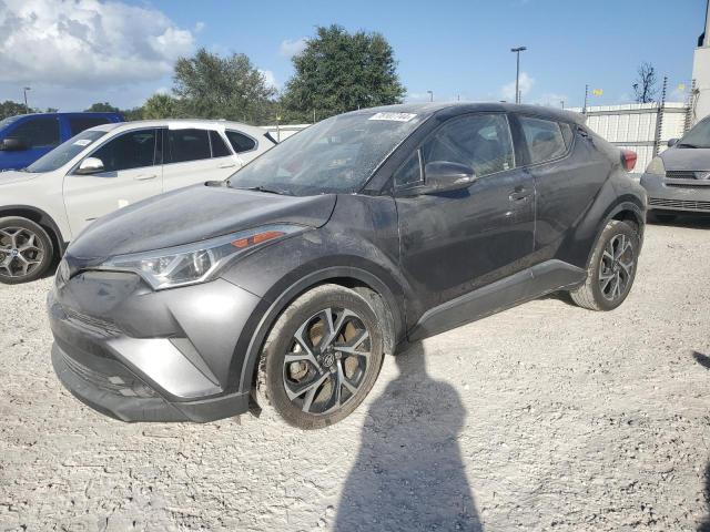 VIN NMTKHMBX5JR033835 2018 Toyota C-HR, Xle no.1