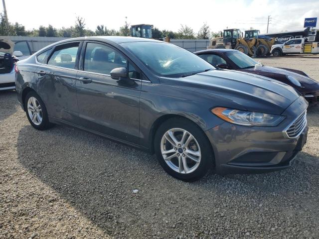 VIN 3FA6P0H79JR132916 2018 Ford Fusion, SE no.4