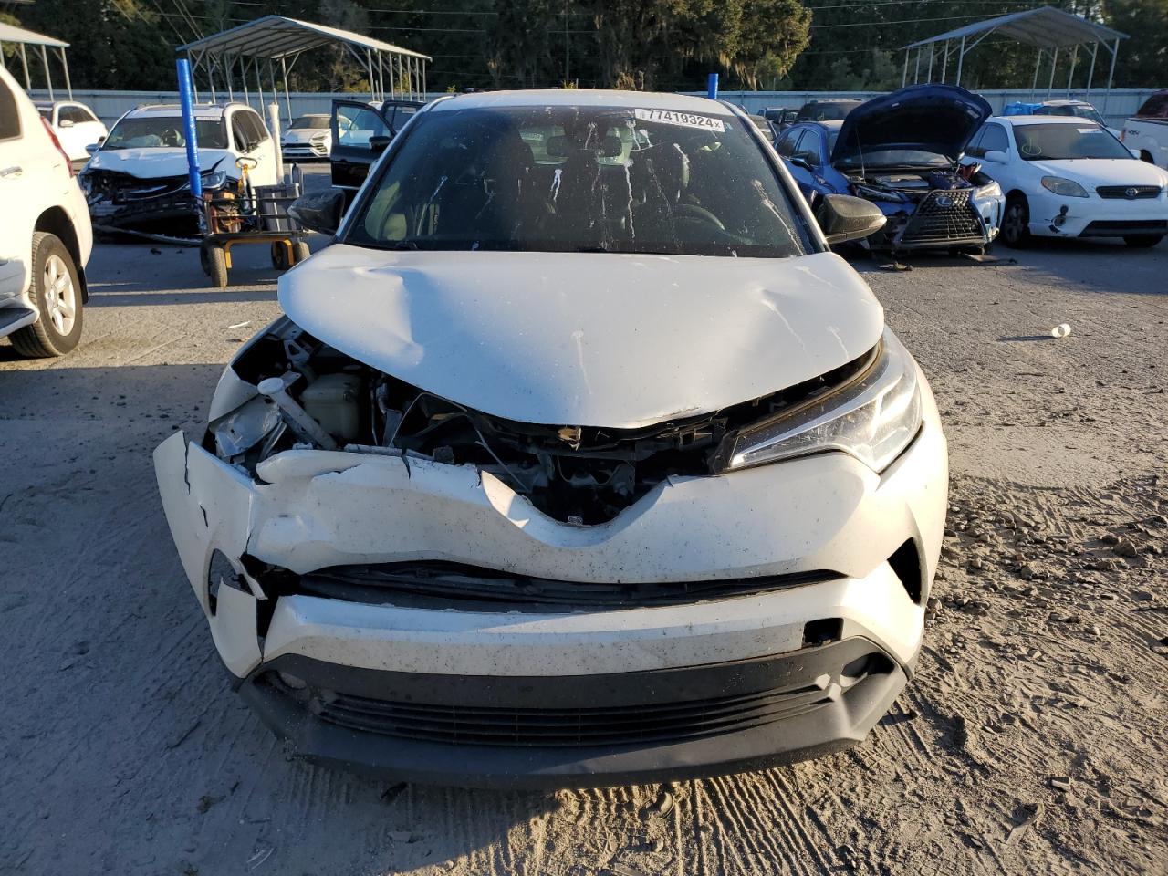 Lot #2935937875 2018 TOYOTA C-HR XLE