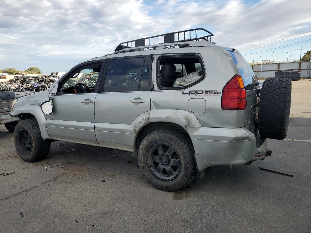 Lot #2969730290 2004 LEXUS GX 470