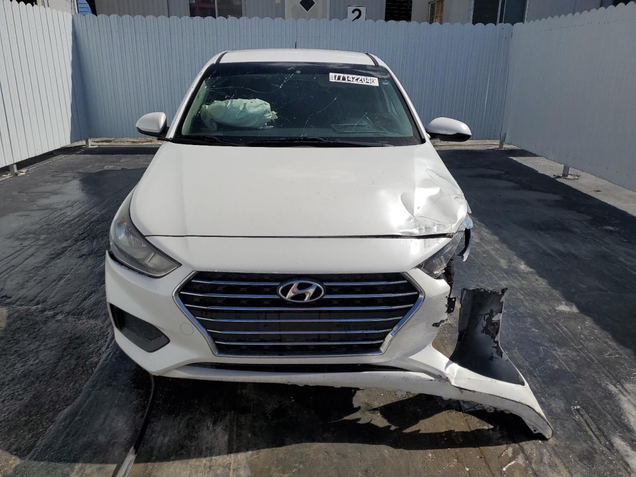 Lot #2979336633 2020 HYUNDAI ACCENT SE