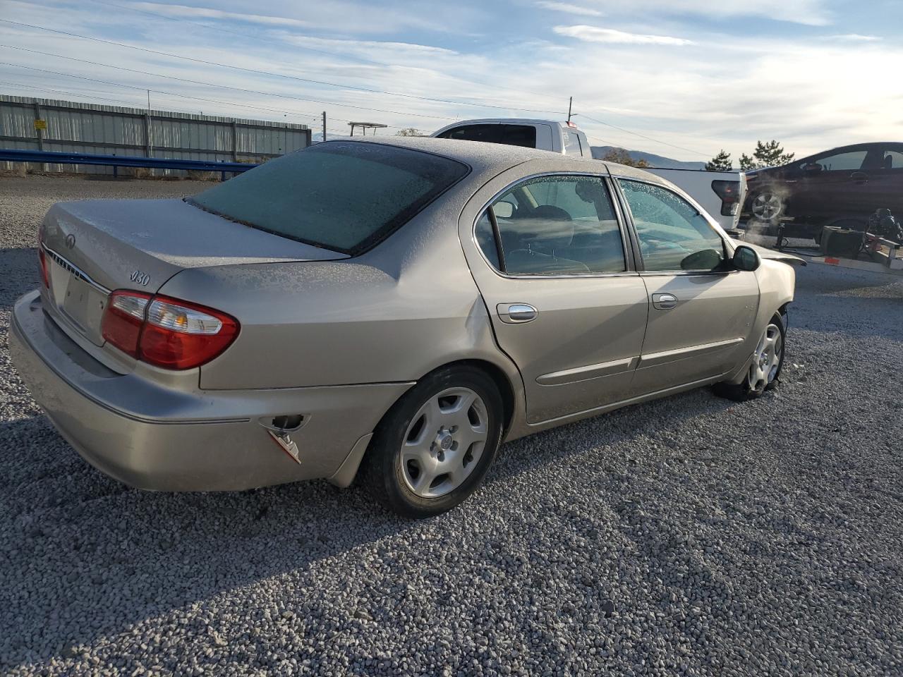 Lot #3024901354 2000 INFINITI I30