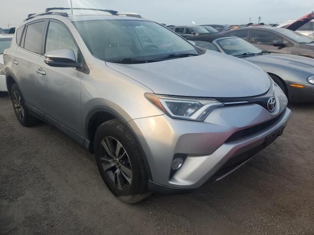 VIN 2T3RFREV5GW453518 2016 Toyota RAV4, Xle no.4