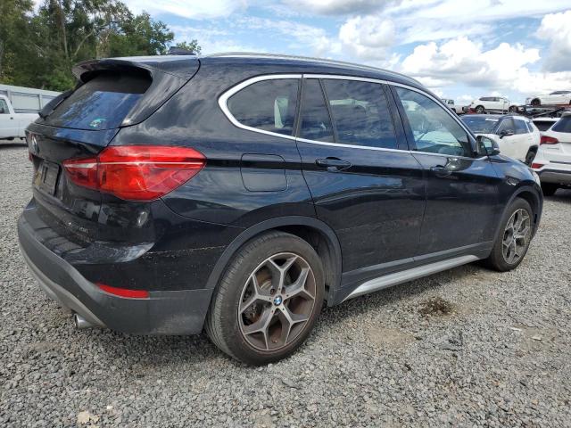 VIN WBXHT3C52K5L89834 2019 BMW X1, Xdrive28I no.3