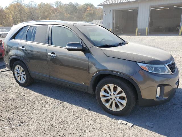 VIN 5XYKUDA71FG610296 2015 KIA Sorento, EX no.4