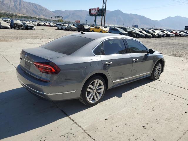 2017 VOLKSWAGEN PASSAT SEL - 1VWCT7A32HC065056