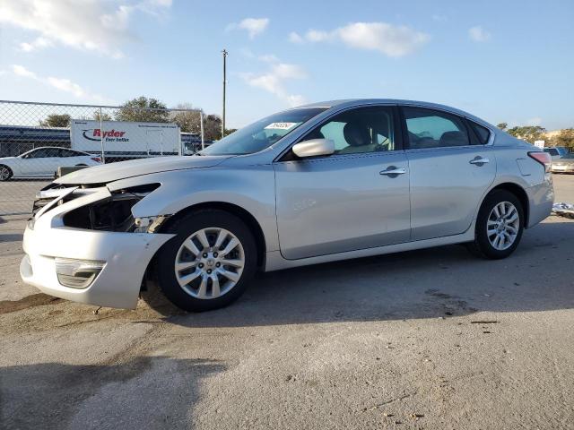 VIN 1N4AL3AP3FN322237 2015 Nissan Altima, 2.5 no.1