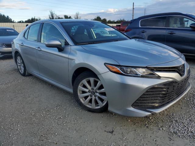 VIN 4T1B11HKXKU849707 2019 Toyota Camry, L no.4