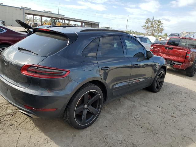 VIN WP1AA2A52JLB00378 2018 Porsche Macan no.3