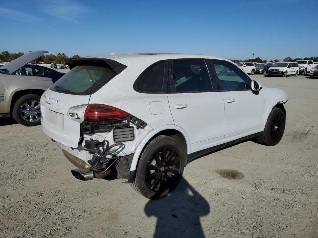 VIN WP1AA2A21HKA87046 2017 Porsche Cayenne no.3