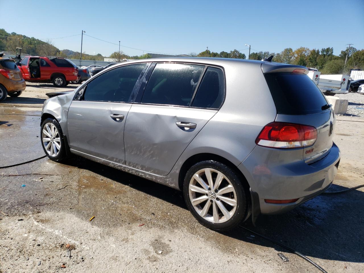 Lot #2926332562 2012 VOLKSWAGEN GOLF