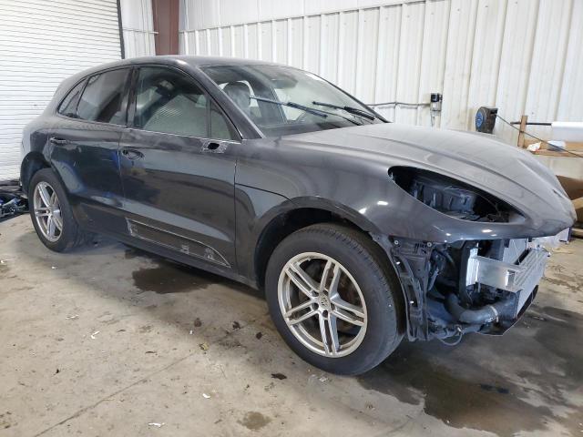 VIN WP1AA2A59LLB00557 2020 Porsche Macan no.4