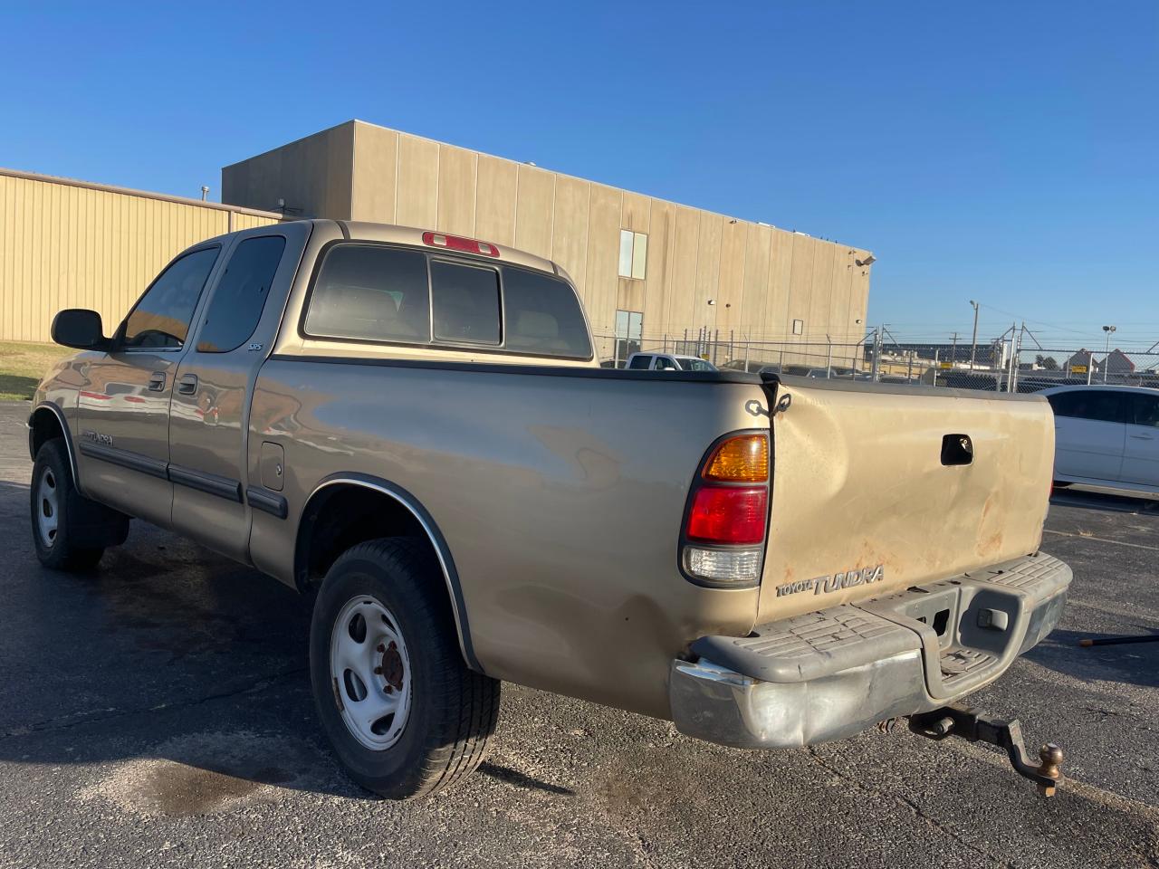 Lot #2935462088 2002 TOYOTA TUNDRA ACC