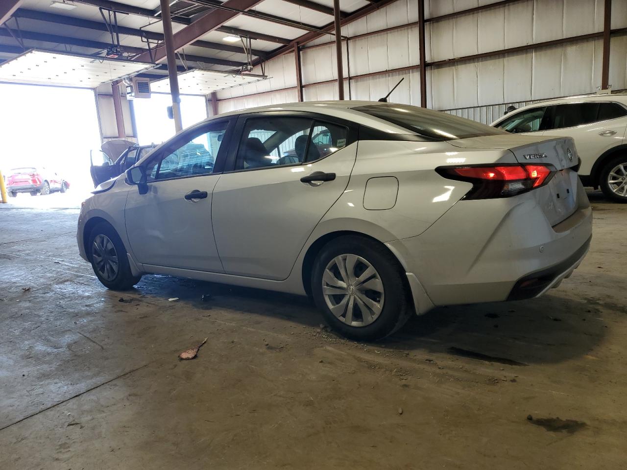 Lot #2986908865 2021 NISSAN VERSA S