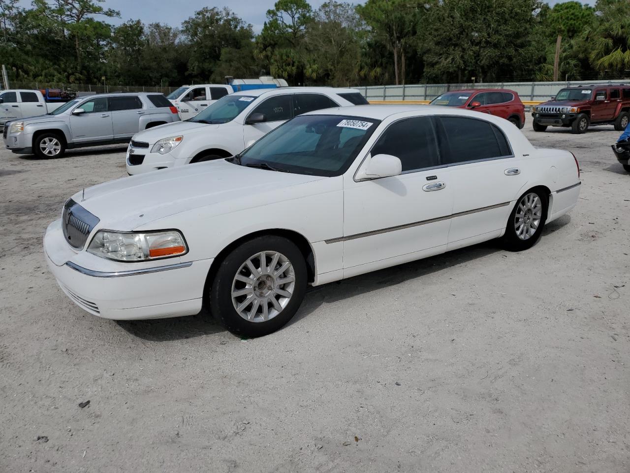 Lot #2939958019 2006 LINCOLN TOWN CAR S