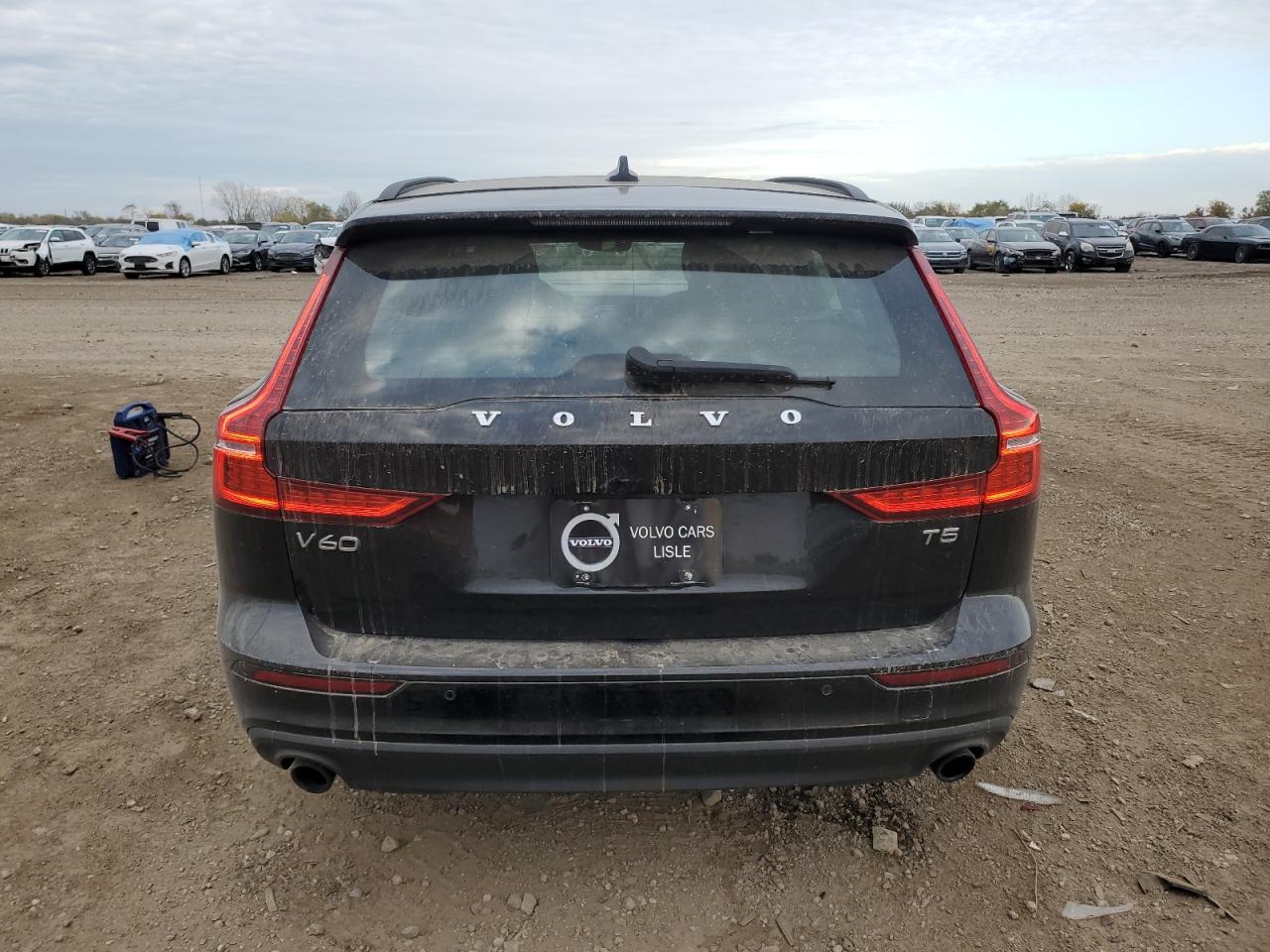 Lot #2960286740 2020 VOLVO V60 T5 MOM