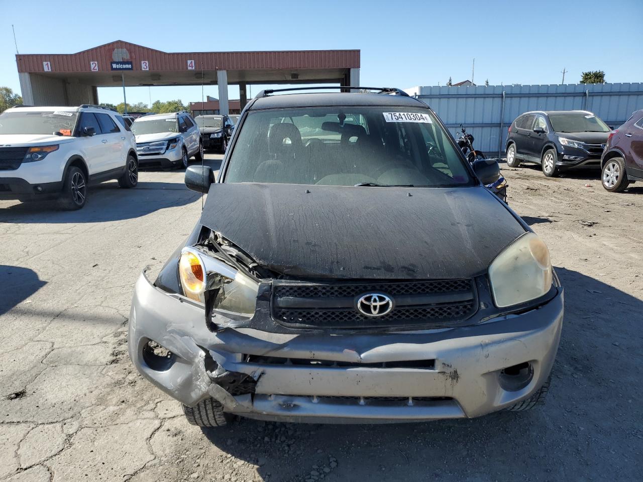 Lot #2924010300 2004 TOYOTA RAV4