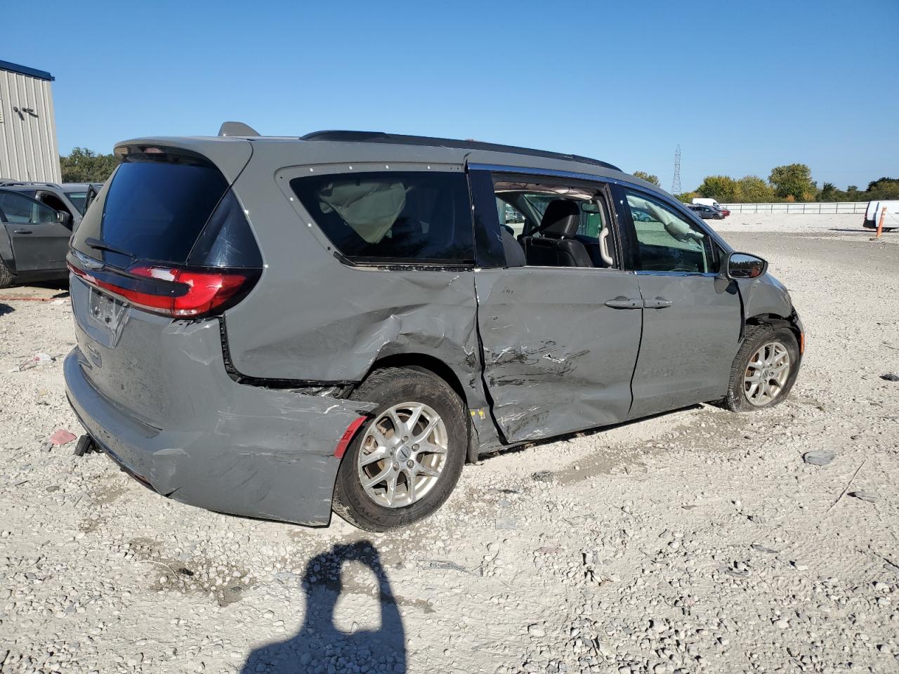 Lot #2970061544 2022 CHRYSLER PACIFICA T