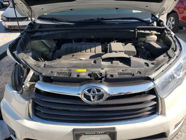 VIN 5TDBKRFH1FS223013 2015 Toyota Highlander, LE no.12