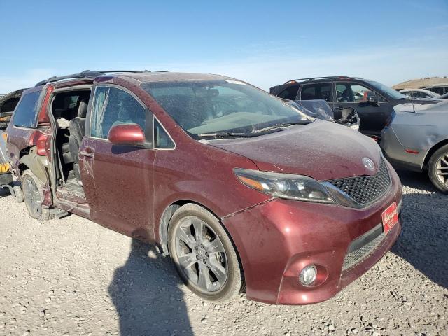 VIN 5TDXK3DC5GS730458 2016 Toyota Sienna, SE no.4