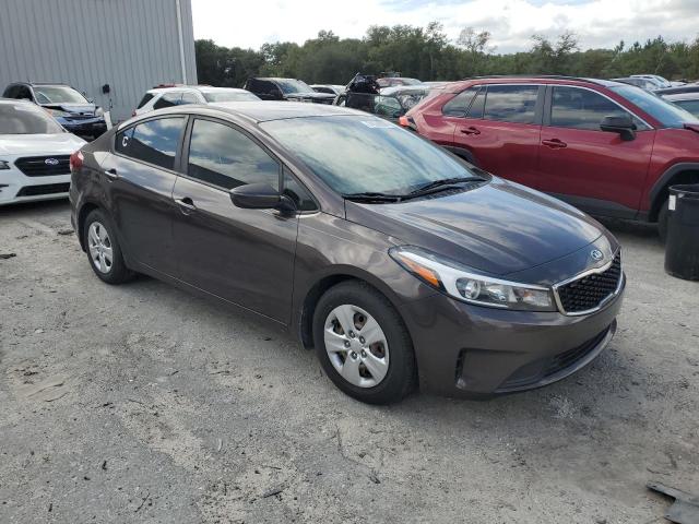 VIN 3KPFK4A73HE137332 2017 KIA Forte, LX no.4