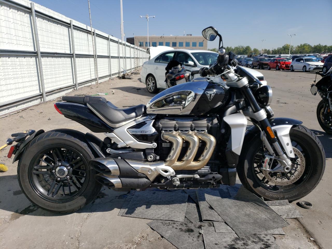 Triumph Rocket 3 2023 R Black