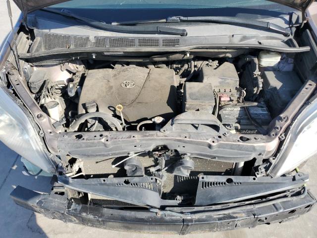 2019 TOYOTA SIENNA LE - 5TDKZ3DC8KS971994