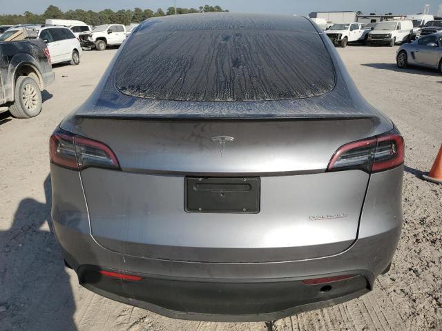 2024 TESLA MODEL Y - 7SAYGDEF7RA302354