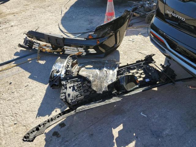 2023 KIA SORENTO SX - 5XYRK4LF2PG185925