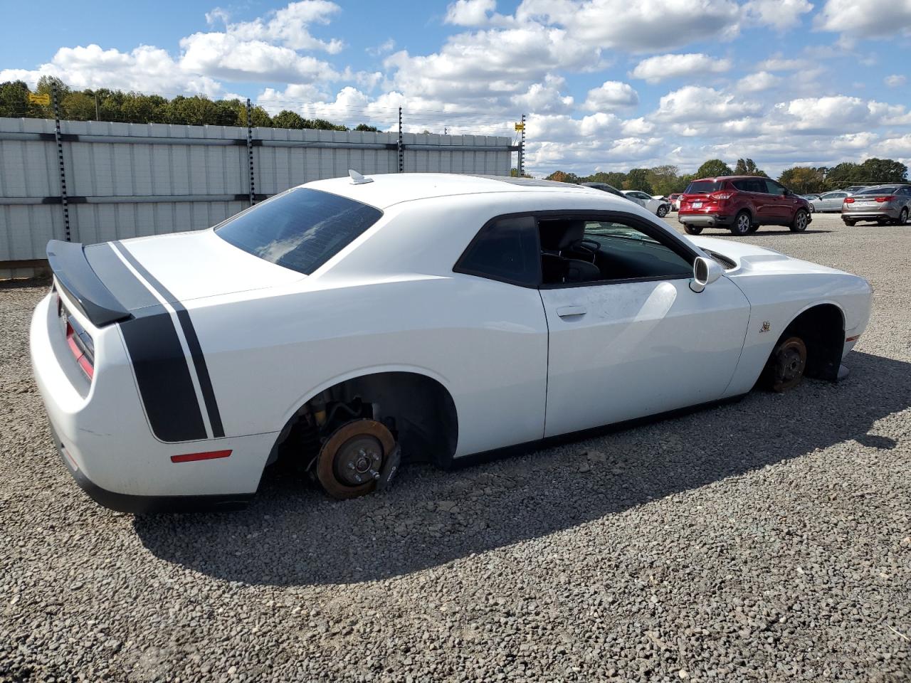 Lot #3020949714 2016 DODGE CHALLENGER