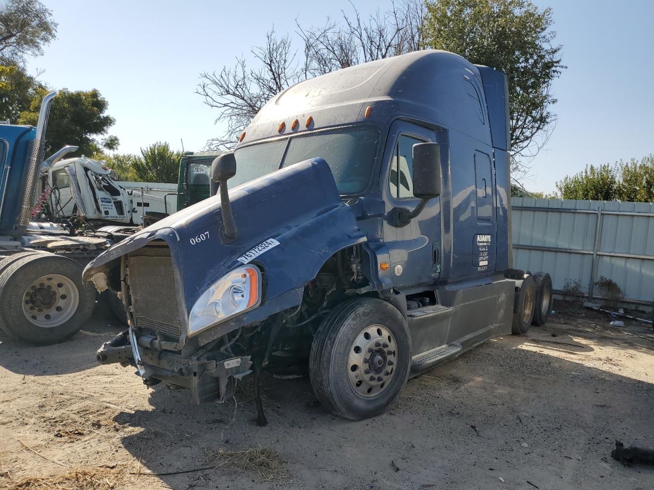 Lot #2940731439 2016 FREIGHTLINER CASCADIA 1