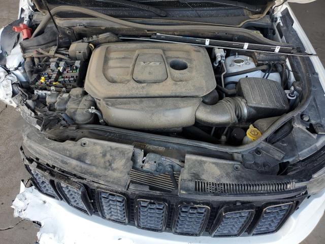 VIN 1C4RJEAG8JC412423 2018 Jeep Grand Cherokee, Laredo no.11