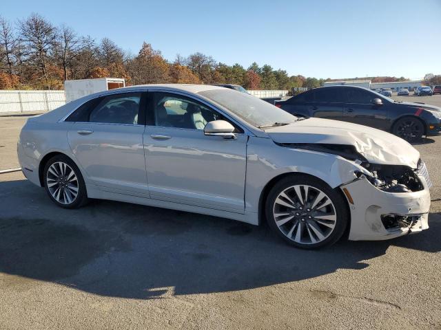 VIN 3LN6L5F9XLR610623 2020 Lincoln MKZ, Reserve no.4