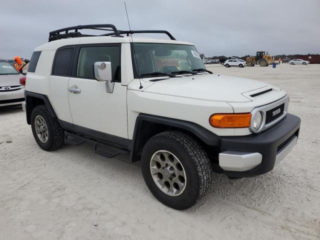 VIN JTEBU4BF0DK153991 2013 Toyota FJ Cruiser no.4