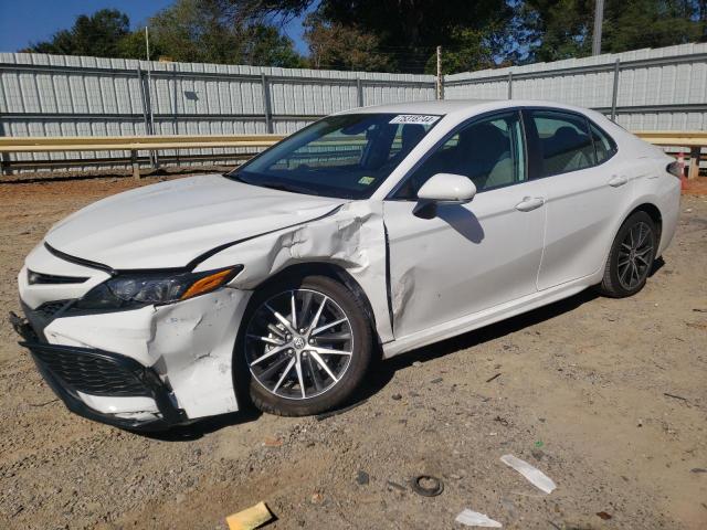 VIN 4T1G11AK3NU647120 2022 Toyota Camry, SE no.1