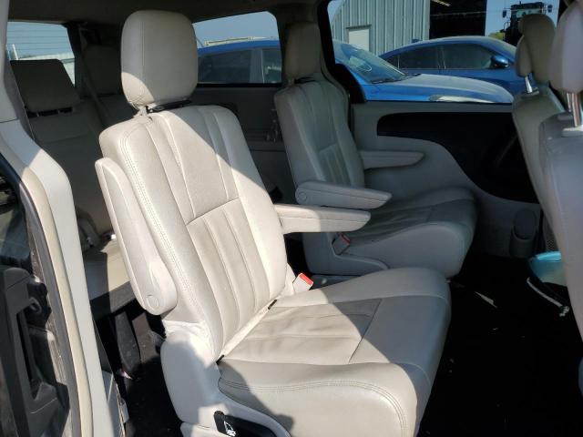 2016 CHRYSLER TOWN & COU - 2C4RC1BG0GR300121