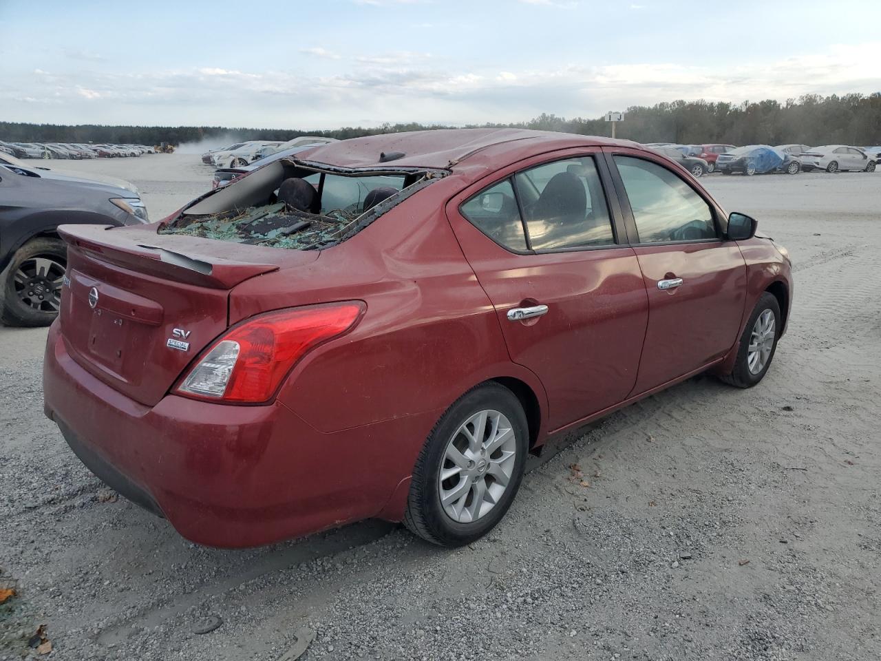 Lot #2924161162 2017 NISSAN VERSA S