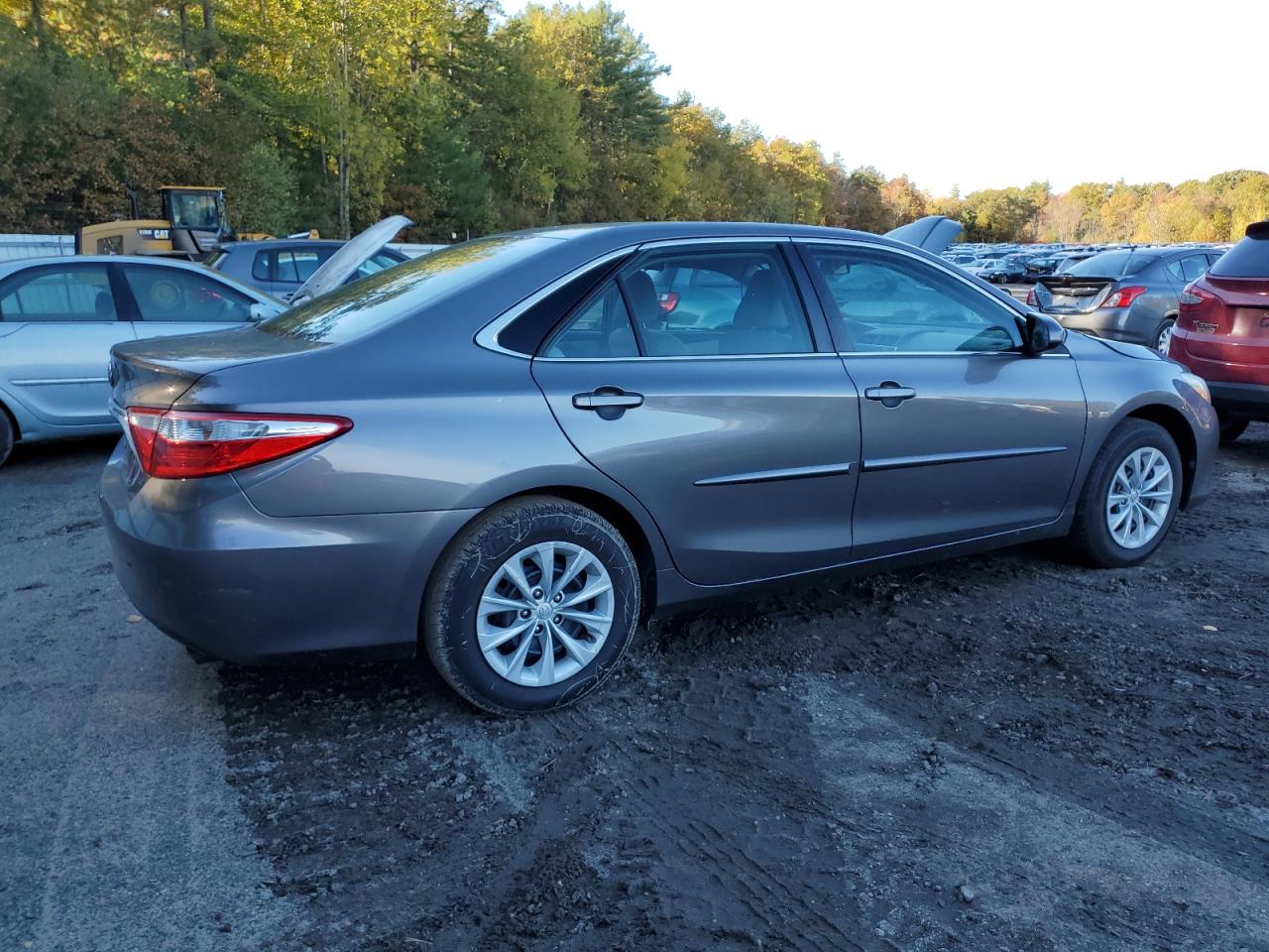 Lot #2955091790 2017 TOYOTA CAMRY LE