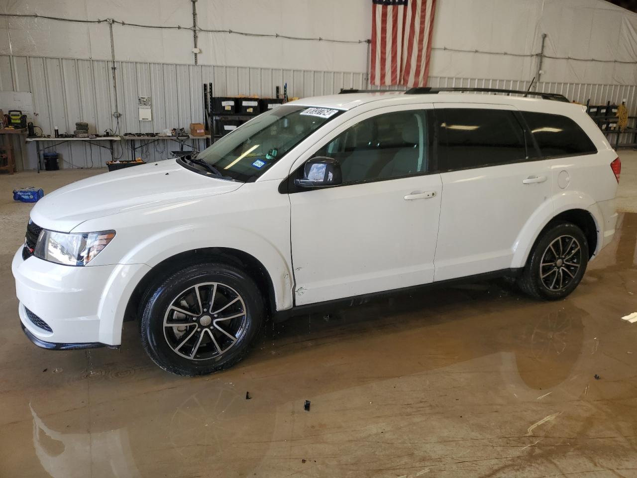 Lot #2991052185 2017 DODGE JOURNEY SE